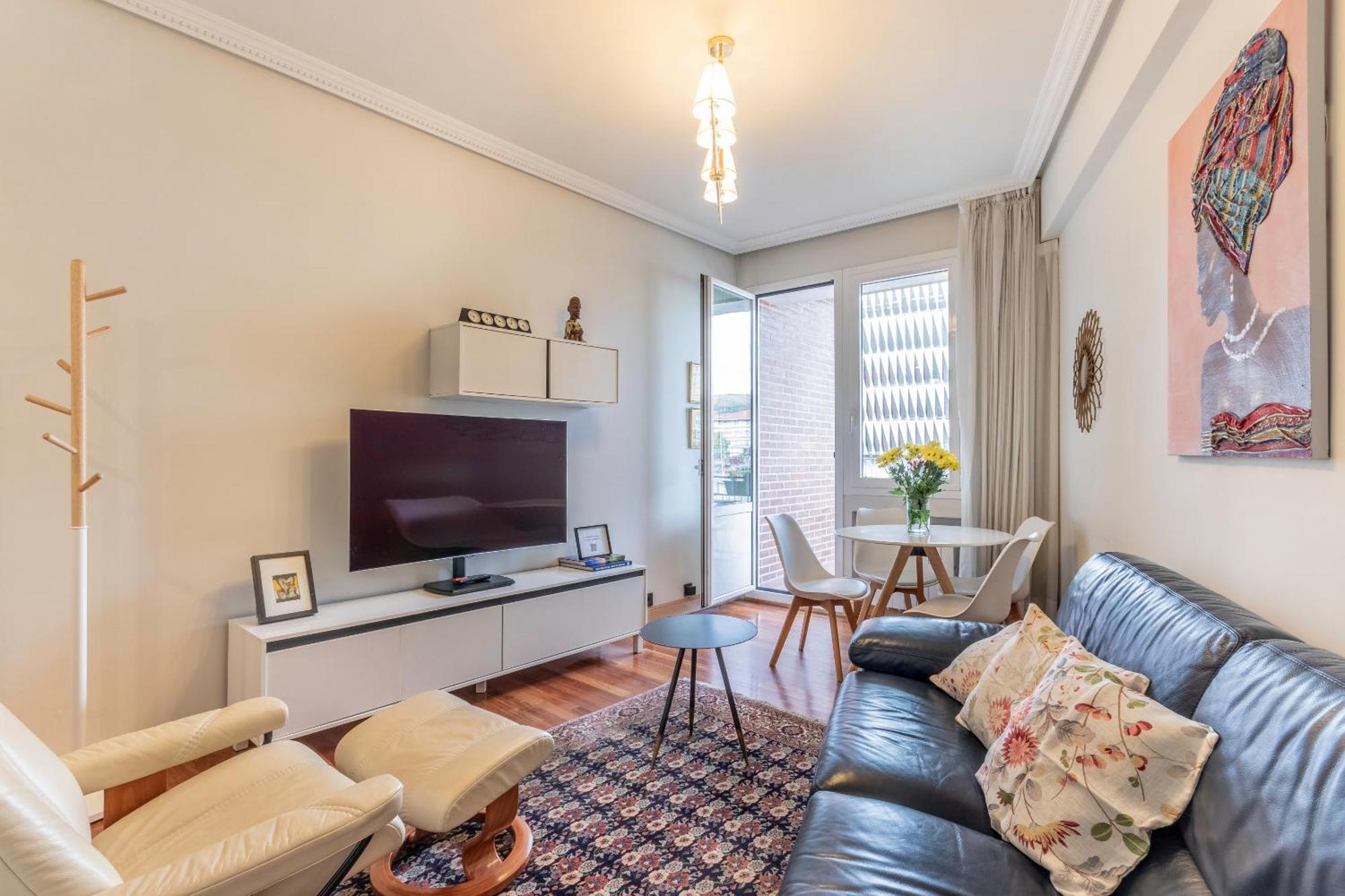 San Mames Apartment - Free Parking Bilbao Luaran gambar